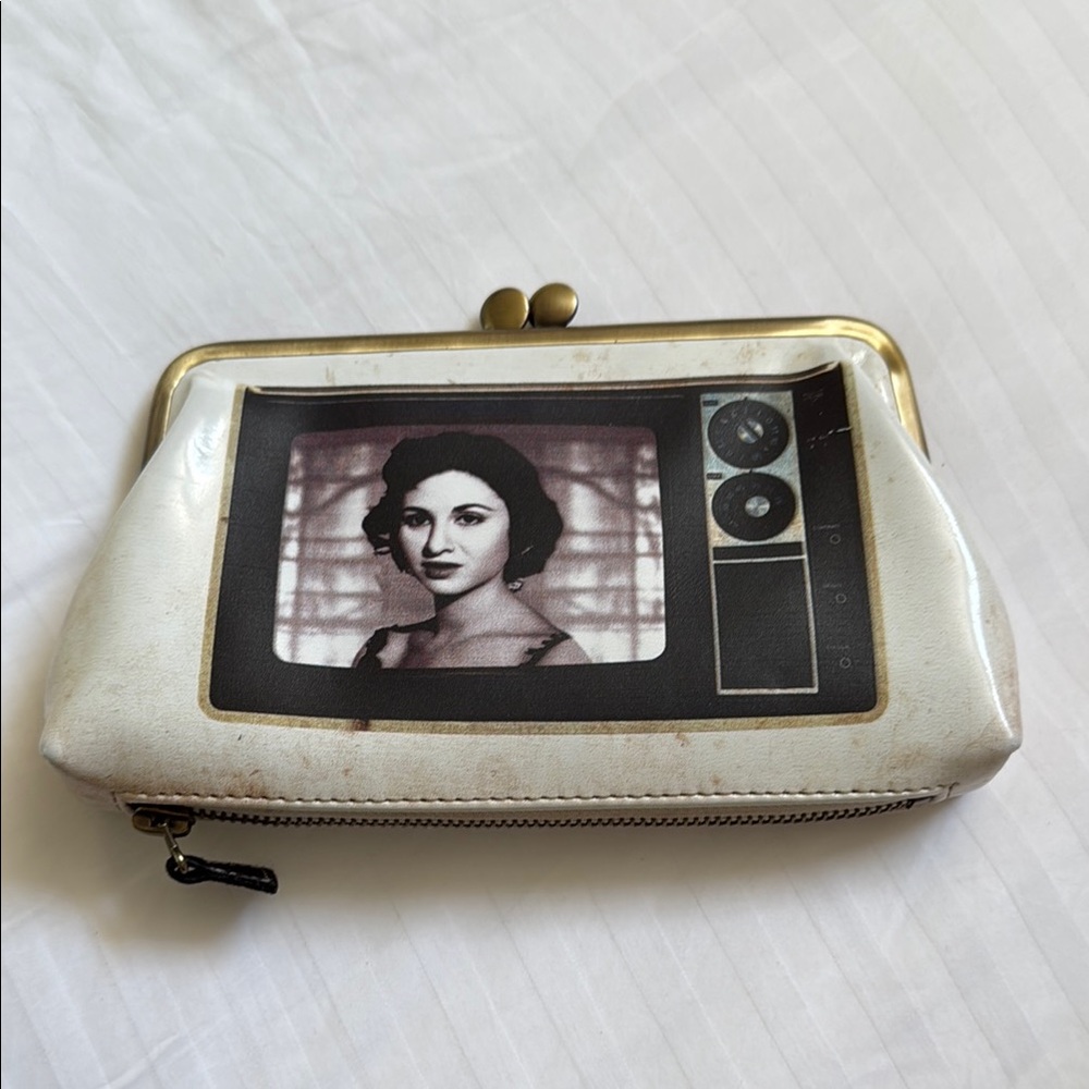 White and Gold Portable Handheld TV with Retro Design
